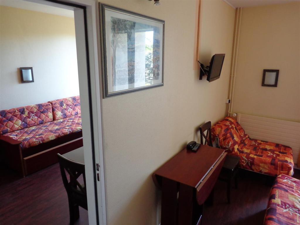 Apartamento Le Domaine Des Oliviers Saint-Cyr-sur-Mer Habitación foto