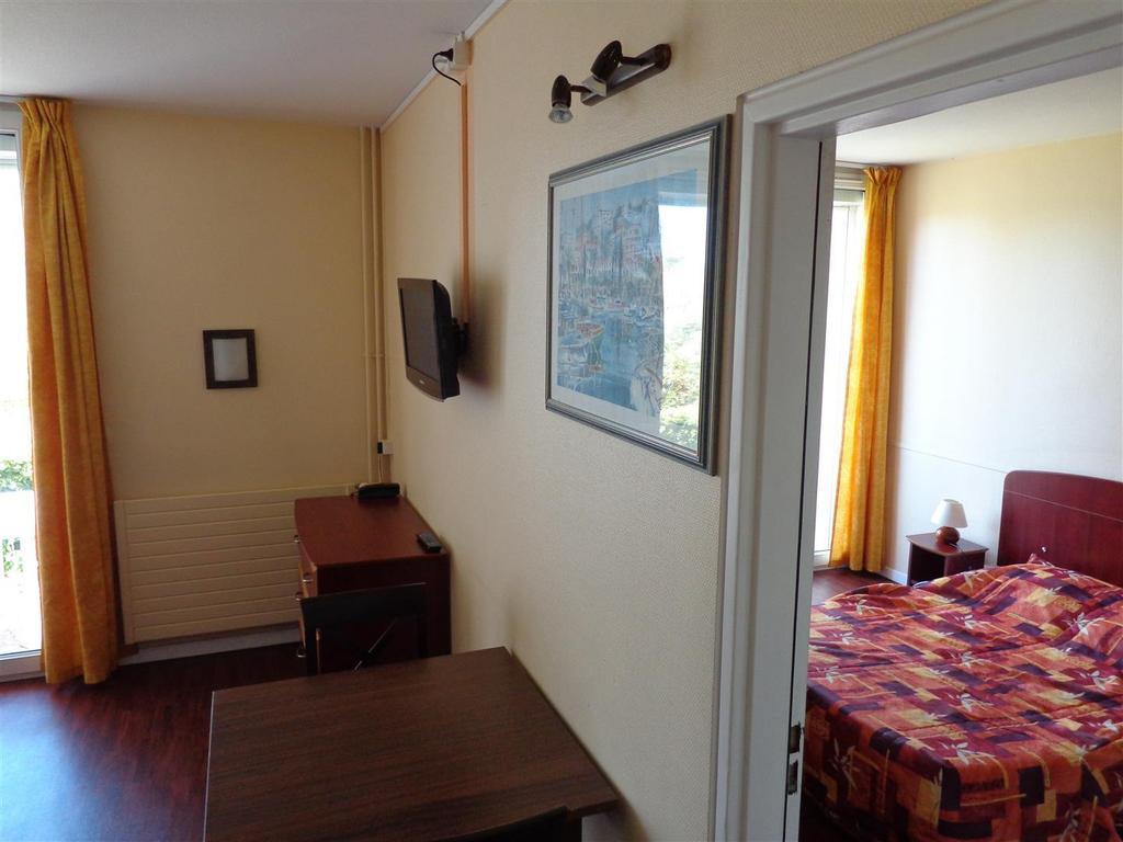 Apartamento Le Domaine Des Oliviers Saint-Cyr-sur-Mer Habitación foto