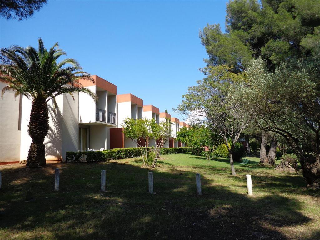 Apartamento Le Domaine Des Oliviers Saint-Cyr-sur-Mer Exterior foto